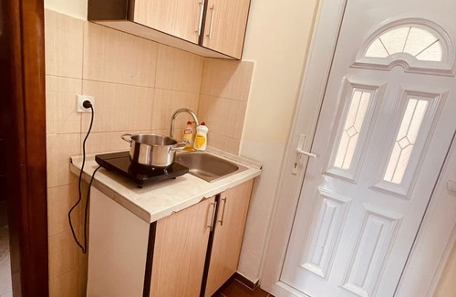 Dobra Voda Apartment | Mahara Doo