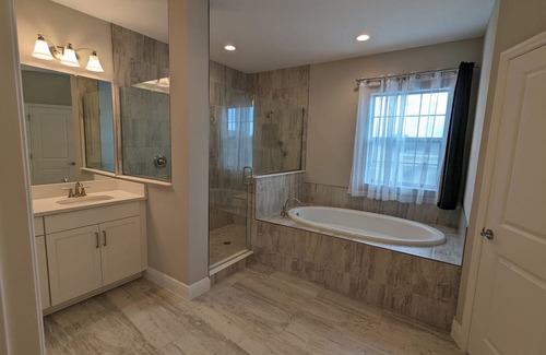Balm House | Cozy 4 beds / 3 bathrooms house