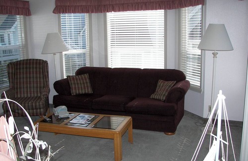 Agate Beach Resort | Ocean view and 5 minute walk to beach.
