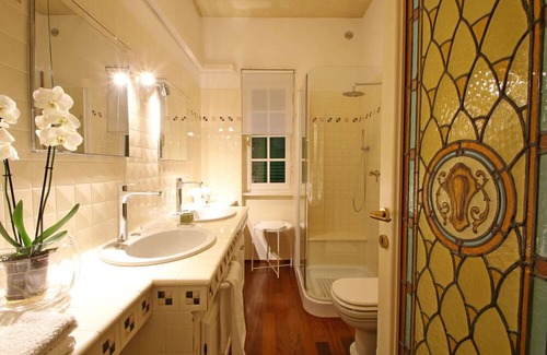 Castelnuovo Magra Villa | Wonderful private villa with WIFI, A/C, TV, terrace, pets allowed and parking, close to La Spezia