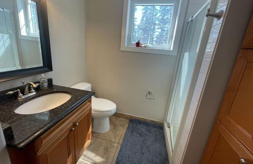 Redwood Meadows House | Welcome to Nezzie in the woods!