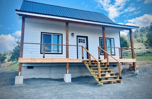 Dairy Cabin | Cabin offering privacy and a view of Mt. Shasta.
