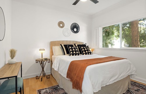 North Redondo House | Endless Summer! 3B/2.5BA Bright & Comfortable Home