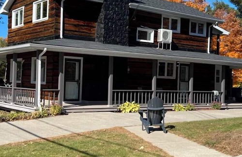 Val-des-Monts House | Eritage |Spa avec Magnifique vue sur le lac