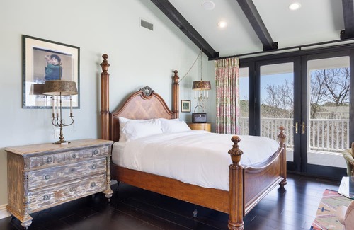 Malibu House | Le Grand Chateau by AvantStay | Stylish Estate w/ Pool, Sauna, & Views