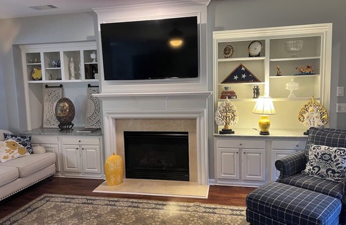 Flowery Branch House | Private bedroom/bath in my home. Gated comm. next to NE GA Med. Ctr-Braselton