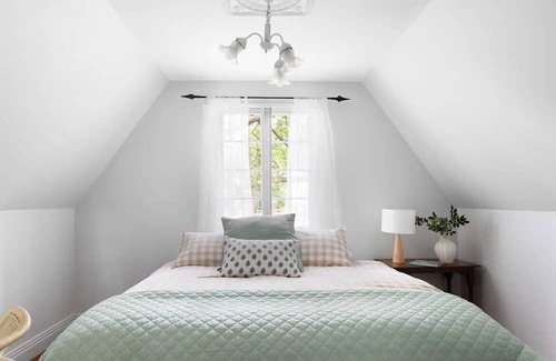 Witta House | Luxury Country Cottage Escape for 6