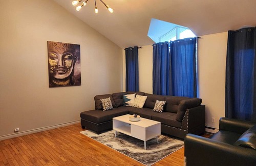 Saint-Hubert House | Timeless Tranquility, a place near everything!