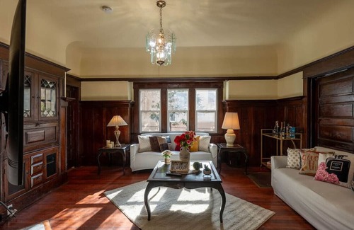 North Berkeley House | Room in Charming House w/ Outdoor Fun