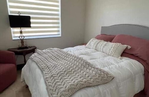 Edgewater House | Edgewater Getaway