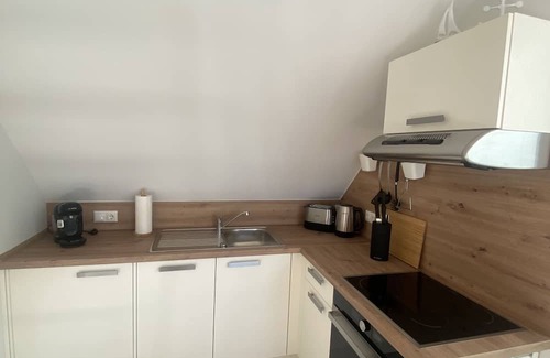 Sereetz Apartment | Ostsee Apartment Lübecker Bucht - Seeterrasse-255 Mbit Wlan-11kw Wallbox