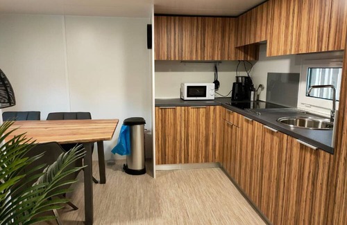 Biddinghuizen House | Cottage 5 by Interhome