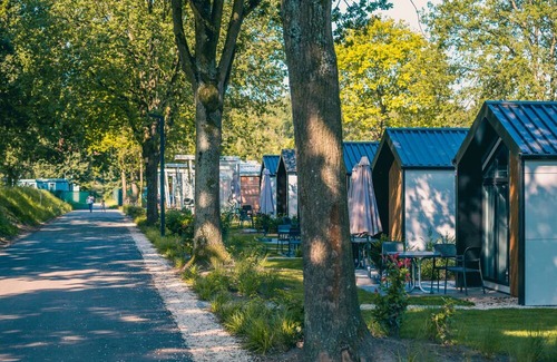Kaatsheuvel House | Glampingtent 6 by Interhome