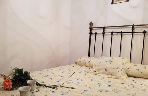 Jimena de la Frontera House | Holiday Home 'Casa Paco' with Mountain View, Private Pool and Wi-Fi