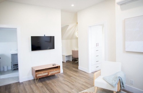 Fredericton Apartment | Enjoy this beautiful new loft in downtown Fredericton. Close to amenities. Free parking on site.