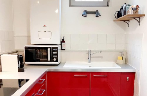 Auxerre Apartment | Appartement Cosy Hyper Centre Auxerre - La Croix au Maître - 1 Chambre 2-4 Pers