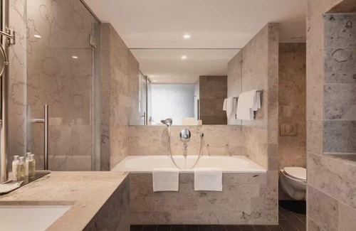 The Hague Center House | Experience Comfort, and Discover Joy! 2 Relaxing Units, Pets Allowed!