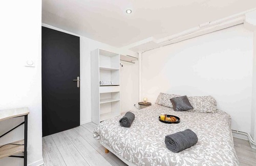 Begles Apartment | Homerez - Nice apartement for 8 ppl. at Bègles