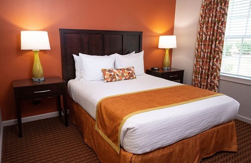 Williamsburg Resort | 2 BD-2 BA Resort @ Williamsburg with family amenities -Suite 1