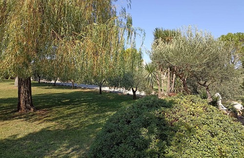 Campagne Villa | Homerez - Villa for 6 ppl. with swimming-pool, garden and terrace at Campagne
