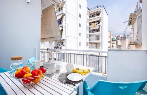 Vyronas Apartment | CityScape-Zen-Penthouse