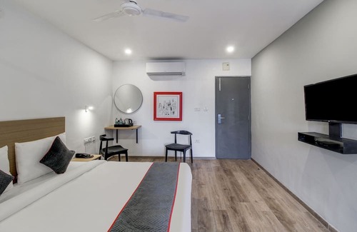 Champapet House | Super OYO Townhouse RCC Majestic 397