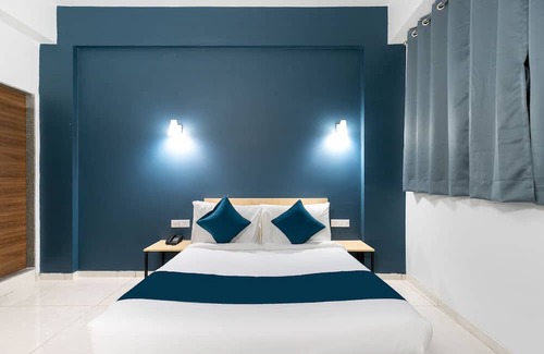 Champapet House | Super OYO Townhouse RCC Majestic 397