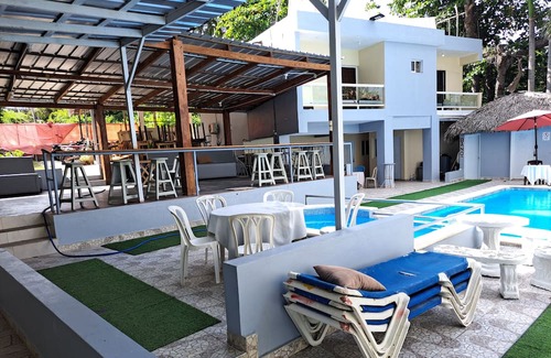 Los Maestros Resort | Your Own Private Resort-CHEAP