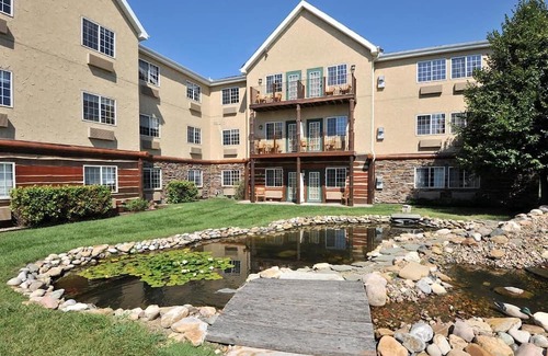 St. Joseph House | Taste of Wild West with Modern Twists - Breakfast Included | 4 Units