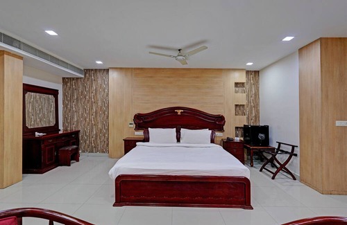 Madurai Hotel | Palette - Hotel Heritage Residency