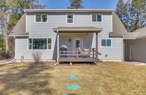 Kalispell House | Bigfork Home w/Fire Pit: Steps to Flathead River!