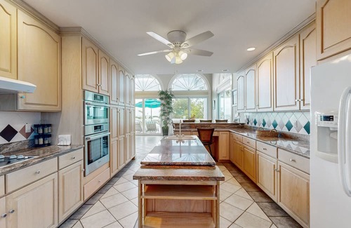 Sugarloaf Key House | Dog-friendly oceanfront house with pool & beach access - short drive to Key West