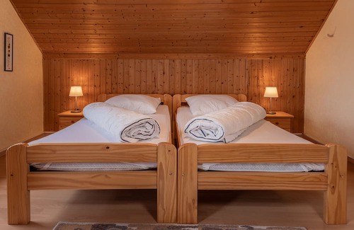 Horum House | Eine Unterkunft für Individualisten! Machen Sie Urlaub im Ferienhaus Bahnhof Ca