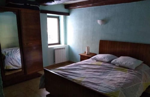 Chambon-sur-Lac Apartment | La Pause de Voissières Offre Famille