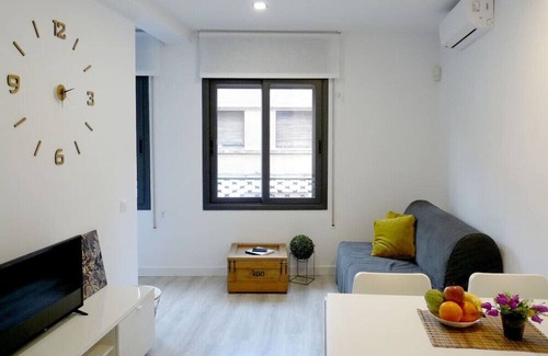 Collblanc y La Torrassa Apartment | Cosy Marbarcelona apartments 11