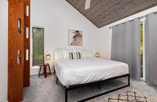 Nellysford House | Rabbit Run with Wintergreen Advantage