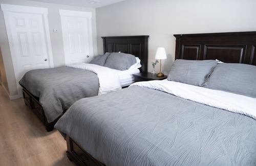 Frontier Condo | Discover Adventure in Kemmerer, WY! Remodeled VRBO with Attached Garage!