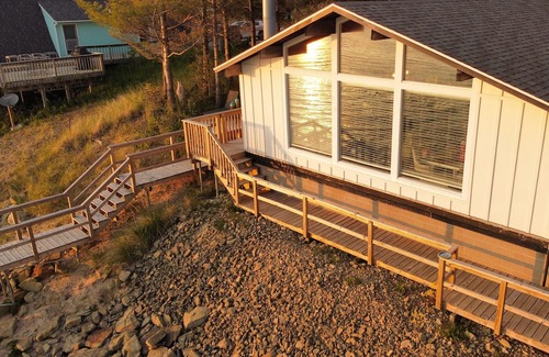 Montague Cottage | Lake Michigan Beach Cottage