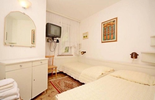 Brulo Apartment | Apartments Aurora / App A4 Left - Groundfloor
