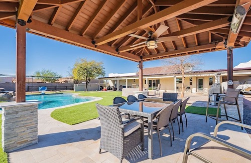 East Mesa House | Spacious desert oasis! Room to play, tons of parking!