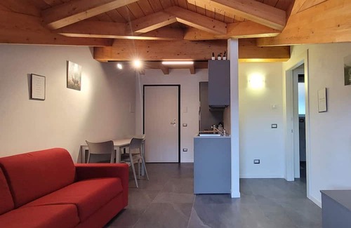 Cremeno House | LA CORTE DI SAN ROCCO - RESEGONE