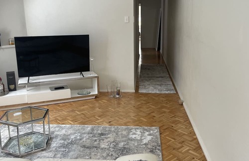 Ashfield Villa | Sunny one bedroom villa in a quite and relaxing area, 20 minutes from CBD