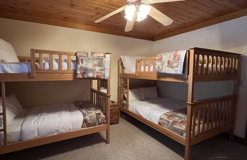 North Conway Cabin | Cozy Bear Cabin