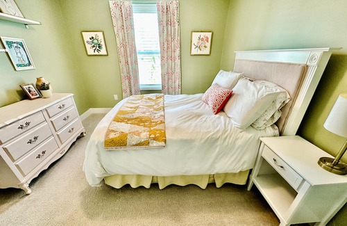 Southern Pines House | Spacious Family Home in Southern Pines for 2024 US OPEN. Close to shuttle!
