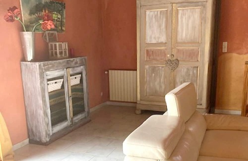 Bellegarde Apartment | Homerez - Nice appartement for 6 ppl. with shared pool and terrace at Bellegarde