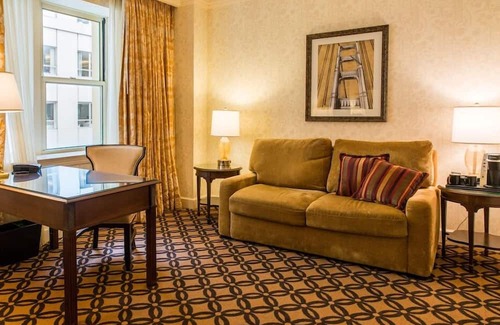 Financial District House | Two Full Room at a 4.5⭐️ Hotel