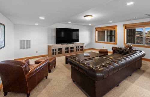 Springhill House | No longer listed on this site. Find us on the leading short term rental's site.
