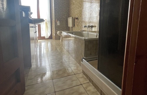 Canelli Apartment | Vrbo Property