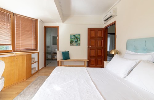 Glyfada Villa | Greece Dream Holidays Villas