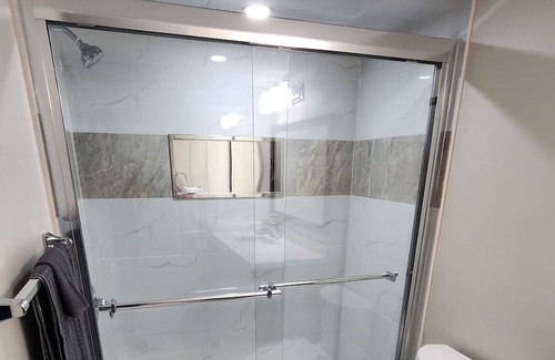 Meadowvale Village Apartment | Luxurious & spacious private apartment w/ all amenities